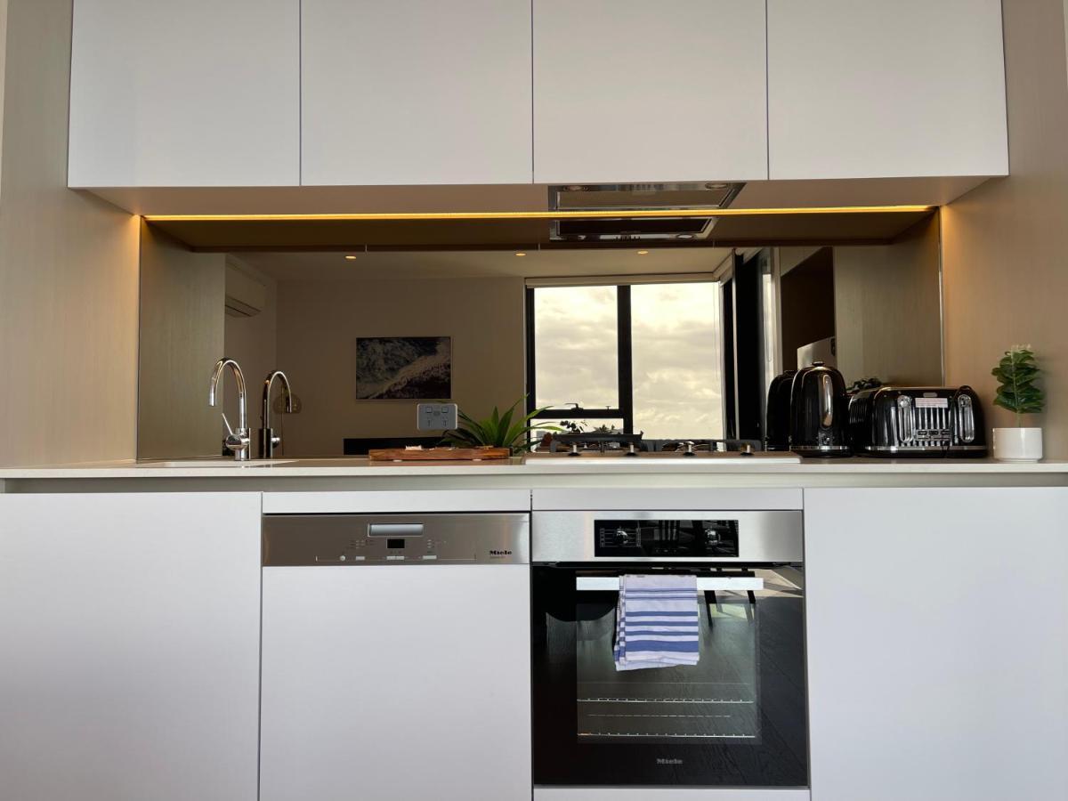 Rest Skyhigh Melbourne Qtr Collection Apartment Exterior photo