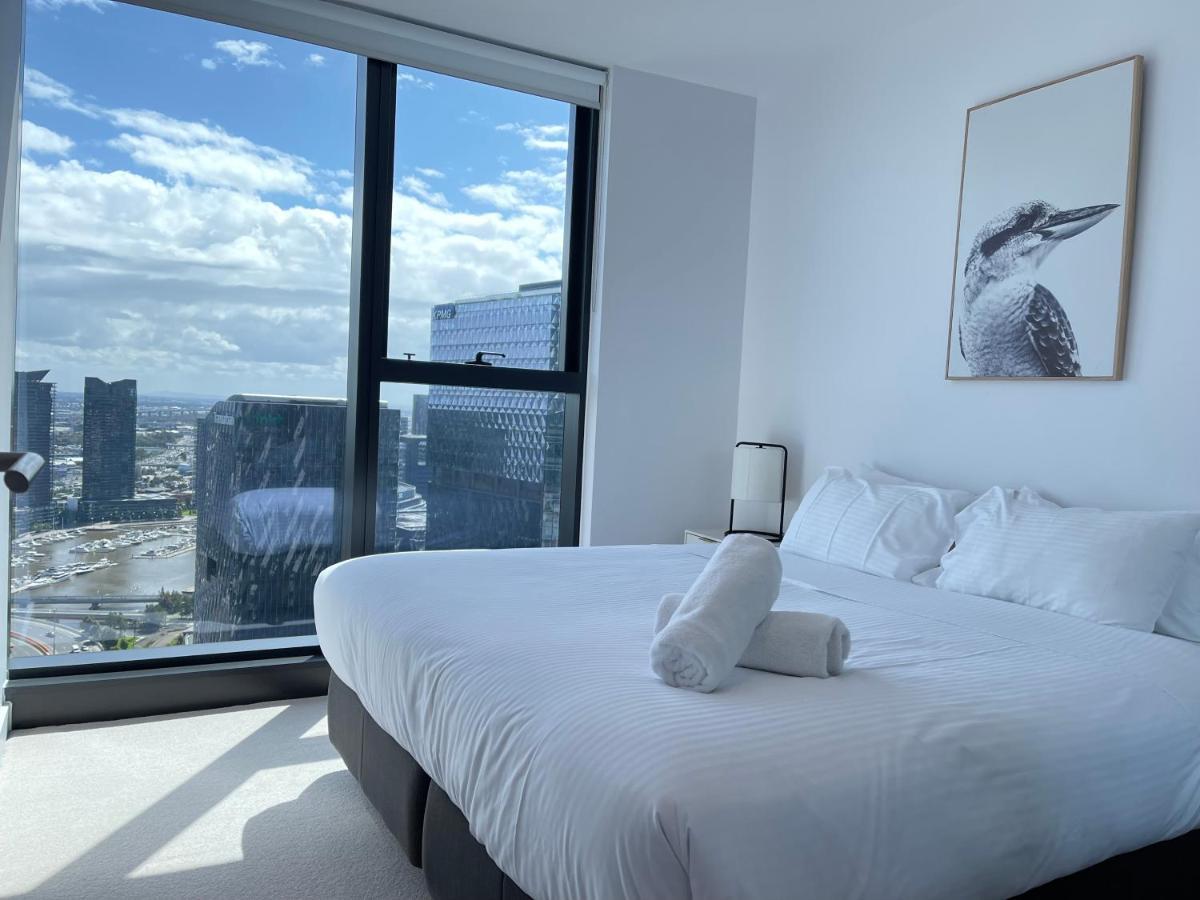 Rest Skyhigh Melbourne Qtr Collection Apartment Exterior photo